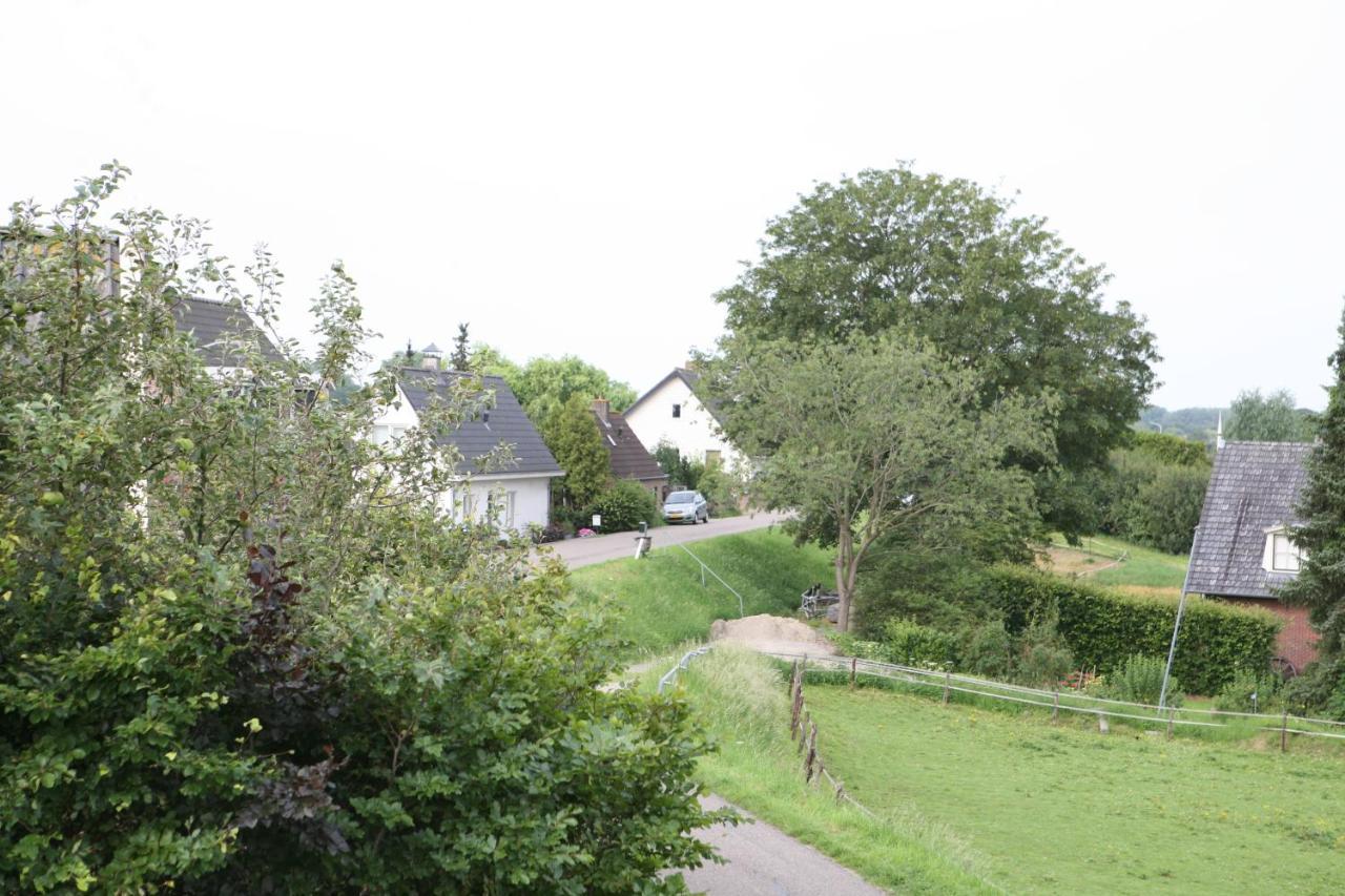 Prins Van Poederoijen Bagian luar foto